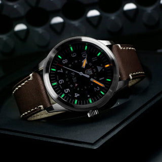 PÐ38 LIGHTNING¨, GMT, 44 mm