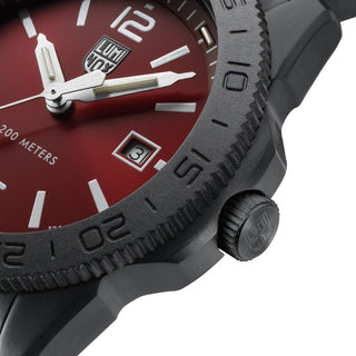 Pacific Diver: Black Steel 3120 Series